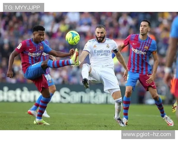 西甲焦点战波尔图逆转里昂全场沸腾精彩瞬间回顾