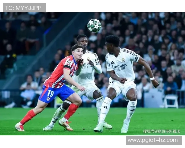 足总杯精彩对决里昂逆转皇马5-1战术解析引发全场热议 足总杯精彩对决里昂逆转皇马5-1战术解析引发全场热议