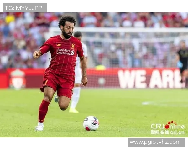 里昂逆袭利物浦3-2胜利时刻引发全场狂欢历史冷门再现