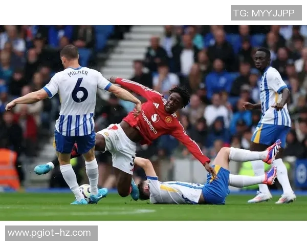 曼联与那不勒斯友谊赛上演绝杀大战精彩集锦回顾 曼联与那不勒斯友谊赛上演绝杀大战精彩集锦回顾