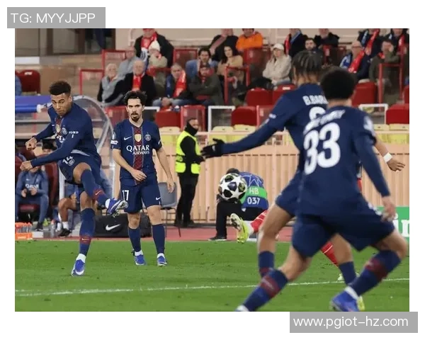 巴黎圣日耳曼友谊赛大胜波尔图点球大战引发全场热烈反响 巴黎圣日耳曼友谊赛大胜波尔图点球大战引发全场热烈反响