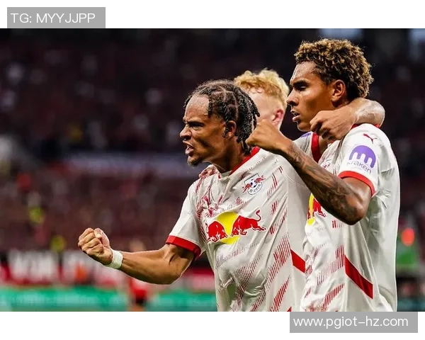 莱比锡大胜拜仁5-1帽子戏法引爆全场战术分析与精彩瞬间回顾